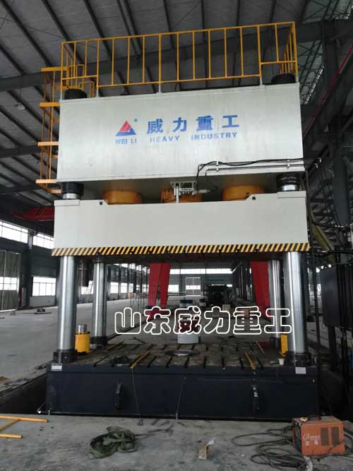 4000噸三梁四柱壓力機(jī)(YW32-4000T)四柱油壓機(jī)